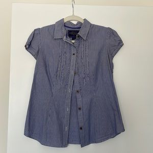 American Eagles size 8 blue striped blouse.